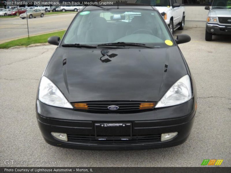 Pitch Black / Medium Graphite 2002 Ford Focus ZX5 Hatchback