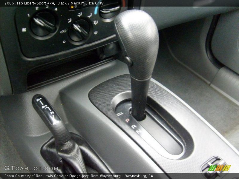 Black / Medium Slate Gray 2006 Jeep Liberty Sport 4x4
