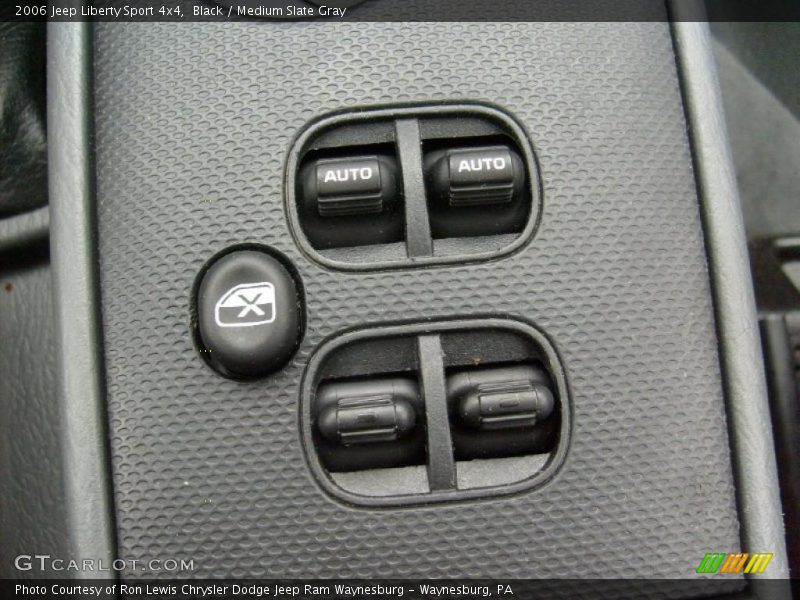 Black / Medium Slate Gray 2006 Jeep Liberty Sport 4x4