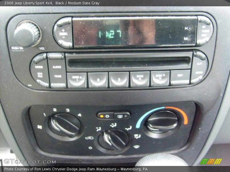 Black / Medium Slate Gray 2006 Jeep Liberty Sport 4x4