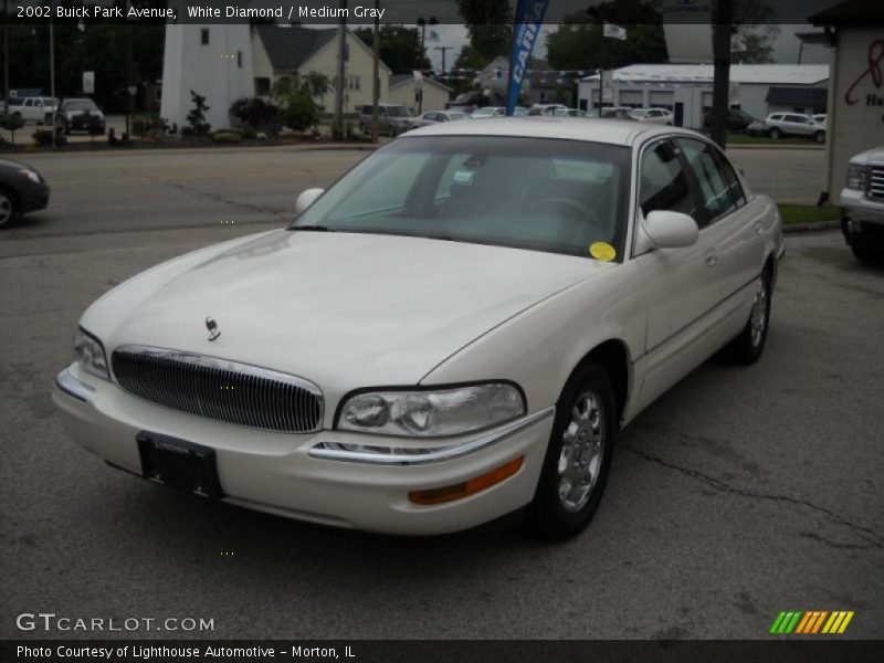 White Diamond / Medium Gray 2002 Buick Park Avenue