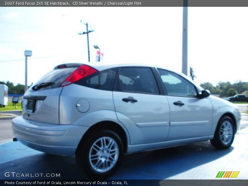 CD Silver Metallic / Charcoal/Light Flint 2007 Ford Focus ZX5 SE Hatchback