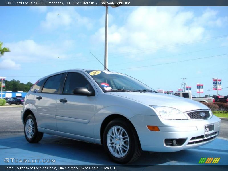 CD Silver Metallic / Charcoal/Light Flint 2007 Ford Focus ZX5 SE Hatchback
