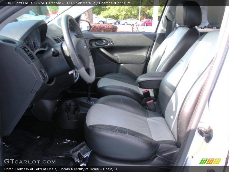 CD Silver Metallic / Charcoal/Light Flint 2007 Ford Focus ZX5 SE Hatchback