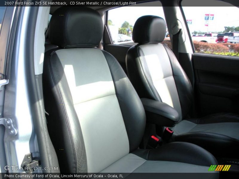 CD Silver Metallic / Charcoal/Light Flint 2007 Ford Focus ZX5 SE Hatchback