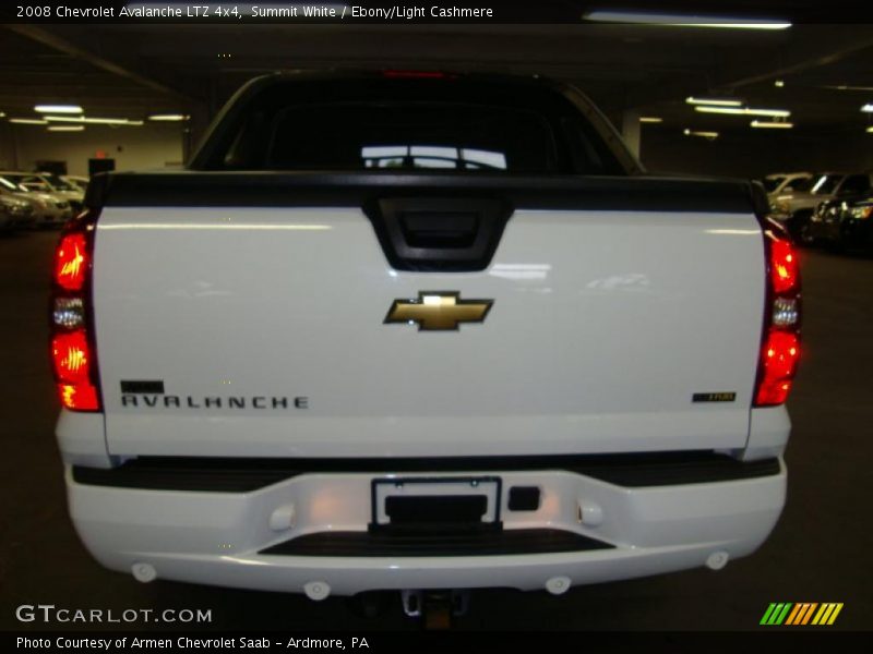 Summit White / Ebony/Light Cashmere 2008 Chevrolet Avalanche LTZ 4x4