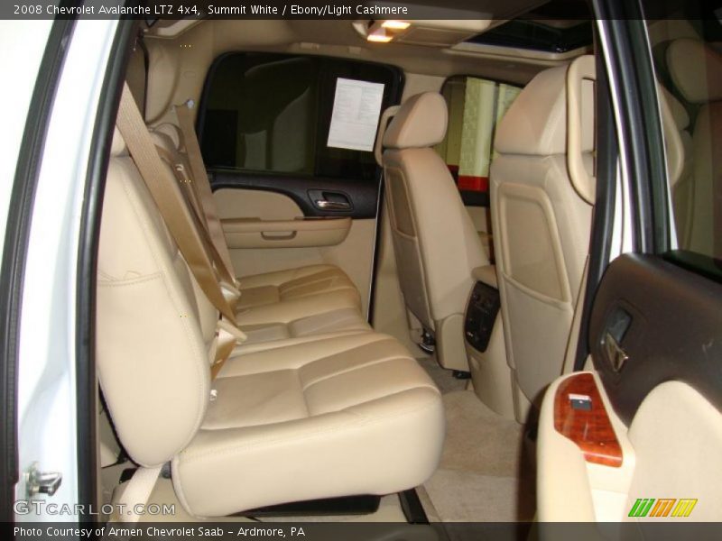 Summit White / Ebony/Light Cashmere 2008 Chevrolet Avalanche LTZ 4x4