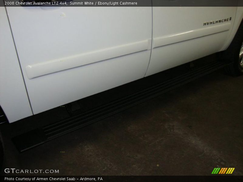 Summit White / Ebony/Light Cashmere 2008 Chevrolet Avalanche LTZ 4x4
