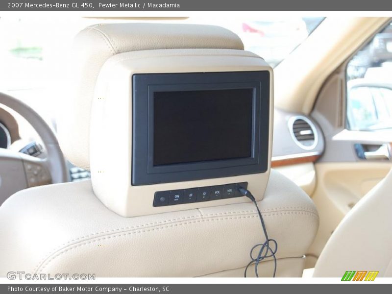 Pewter Metallic / Macadamia 2007 Mercedes-Benz GL 450