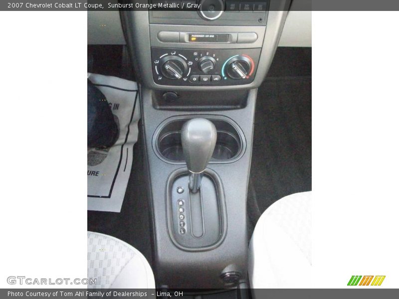 Sunburst Orange Metallic / Gray 2007 Chevrolet Cobalt LT Coupe