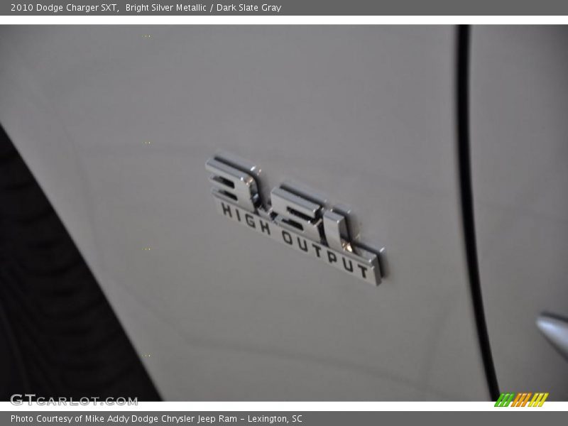 Bright Silver Metallic / Dark Slate Gray 2010 Dodge Charger SXT