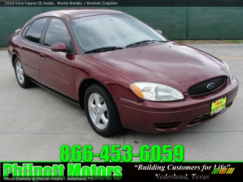Merlot Metallic / Medium Graphite 2004 Ford Taurus SE Sedan