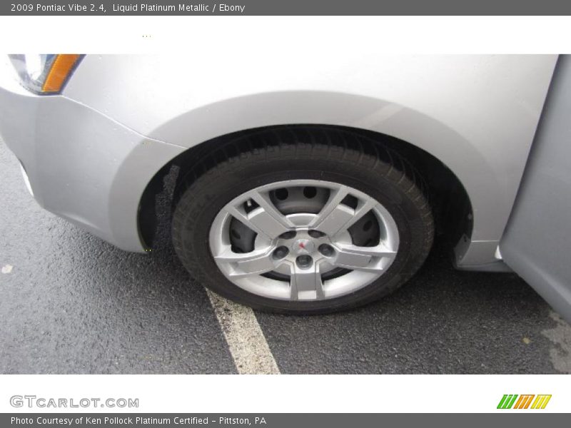 Liquid Platinum Metallic / Ebony 2009 Pontiac Vibe 2.4
