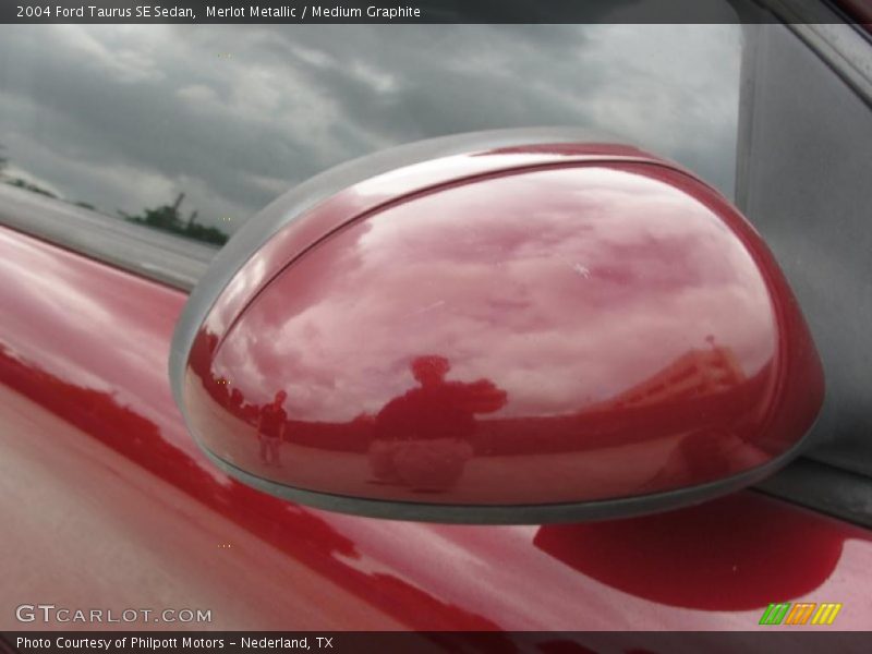 Merlot Metallic / Medium Graphite 2004 Ford Taurus SE Sedan