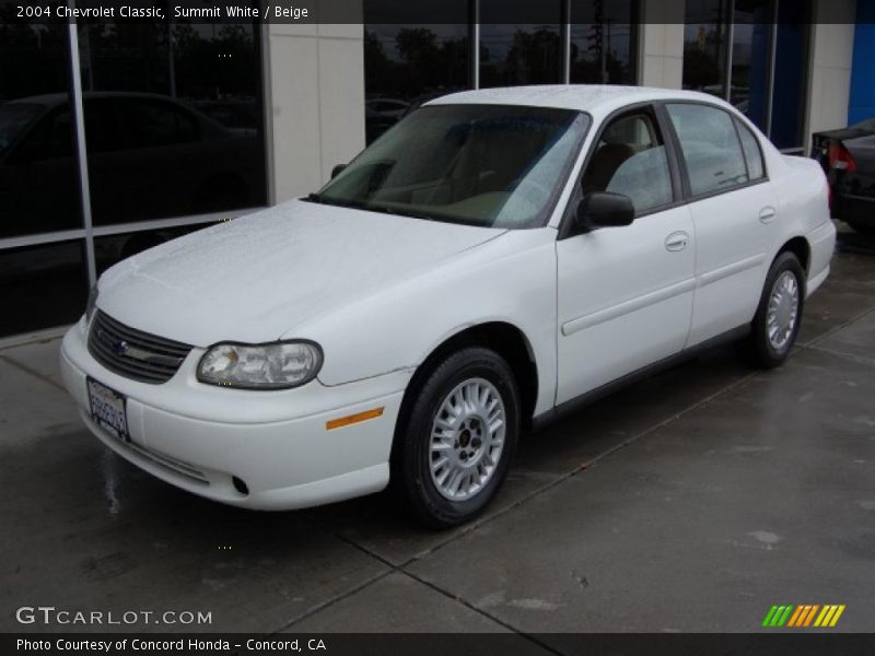 Summit White / Beige 2004 Chevrolet Classic