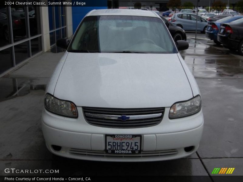 Summit White / Beige 2004 Chevrolet Classic