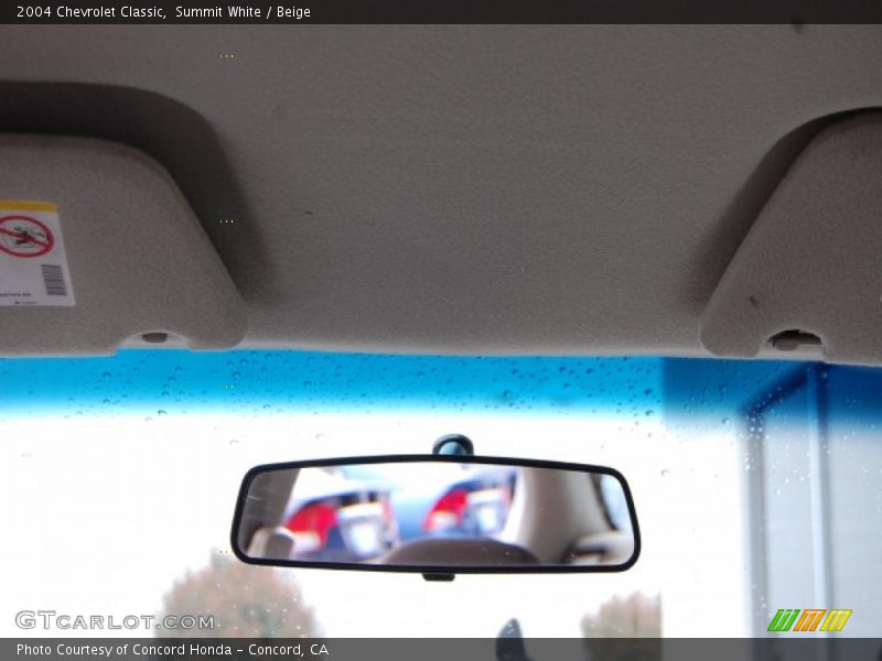 Summit White / Beige 2004 Chevrolet Classic