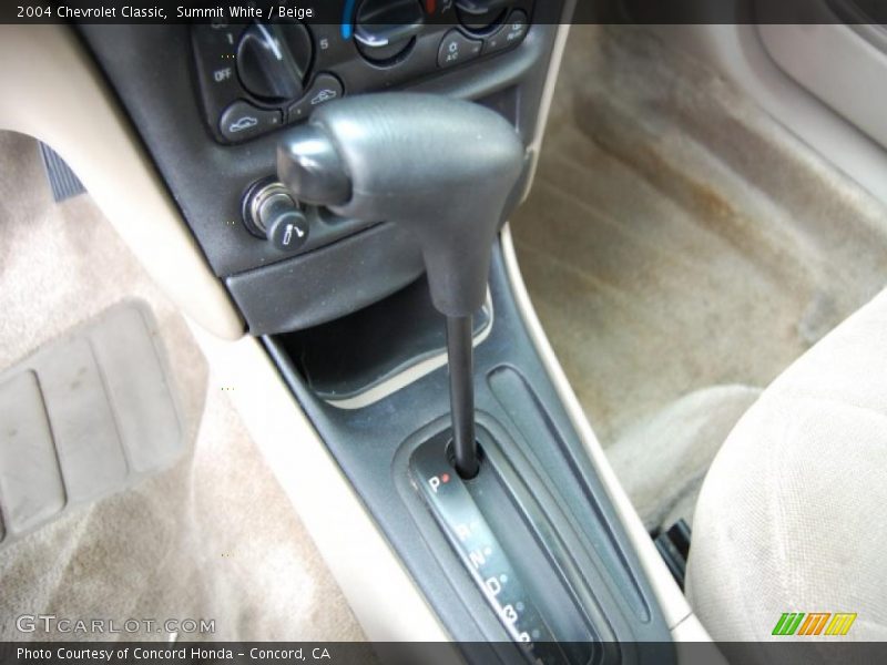 Summit White / Beige 2004 Chevrolet Classic