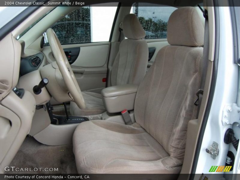 Summit White / Beige 2004 Chevrolet Classic
