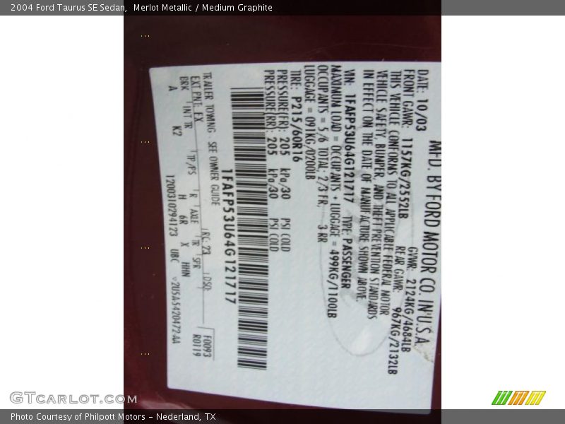 Merlot Metallic / Medium Graphite 2004 Ford Taurus SE Sedan