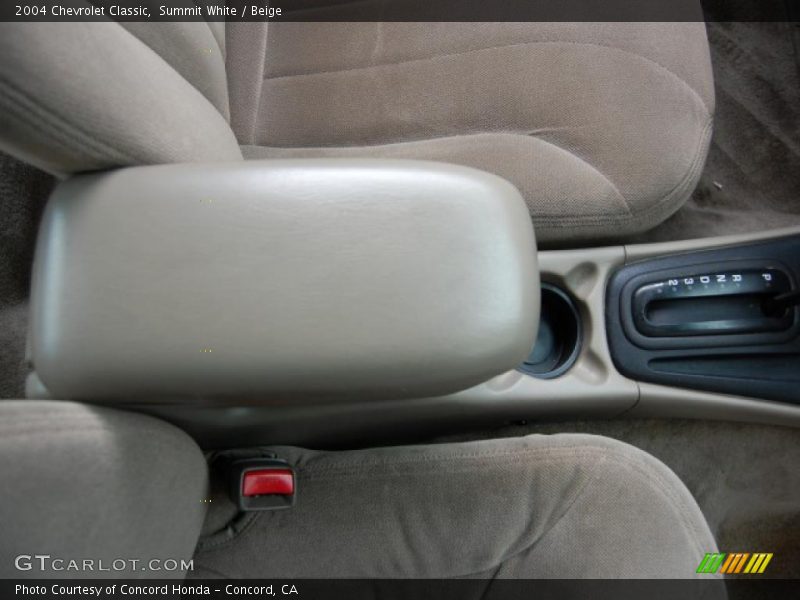Summit White / Beige 2004 Chevrolet Classic
