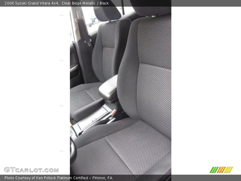 Clear Beige Metallic / Black 2006 Suzuki Grand Vitara 4x4