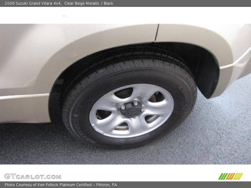 Clear Beige Metallic / Black 2006 Suzuki Grand Vitara 4x4