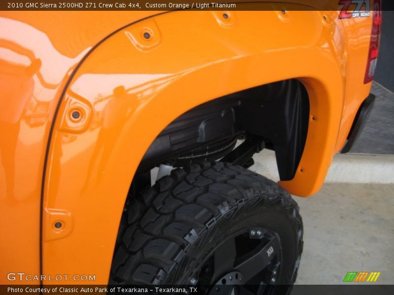 Custom Orange / Light Titanium 2010 GMC Sierra 2500HD Z71 Crew Cab 4x4