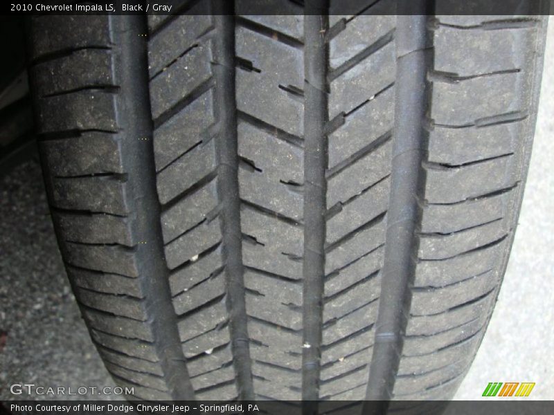 Black / Gray 2010 Chevrolet Impala LS