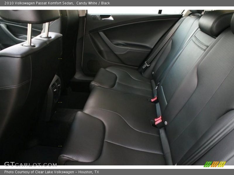 Candy White / Black 2010 Volkswagen Passat Komfort Sedan