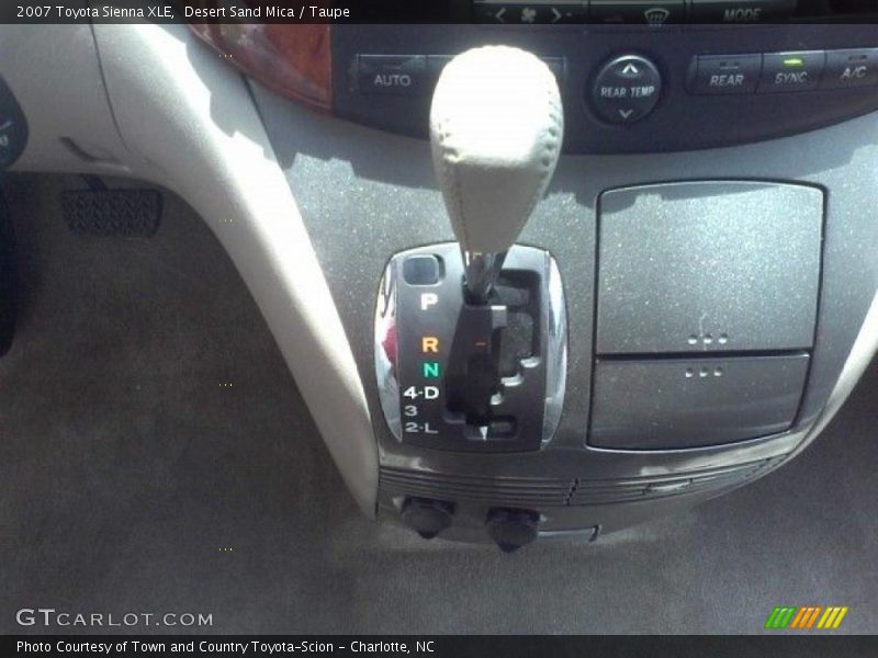 Desert Sand Mica / Taupe 2007 Toyota Sienna XLE