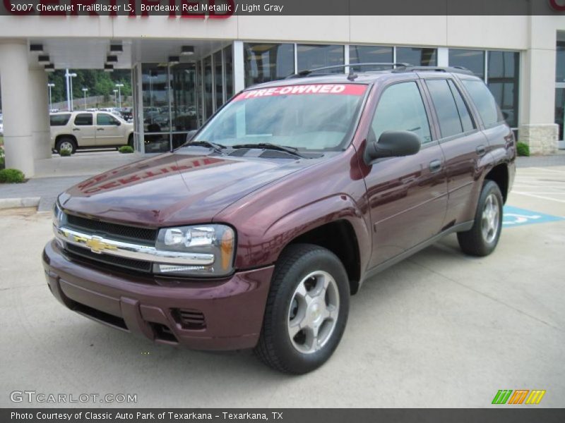 Bordeaux Red Metallic / Light Gray 2007 Chevrolet TrailBlazer LS