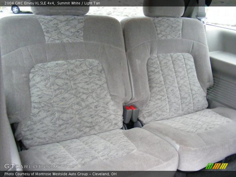 Summit White / Light Tan 2004 GMC Envoy XL SLE 4x4