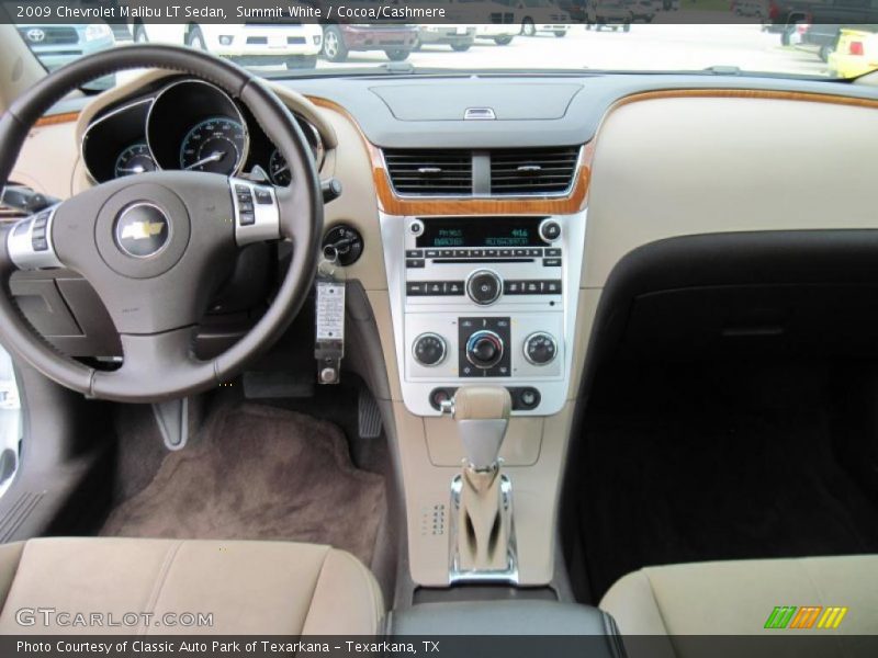 Summit White / Cocoa/Cashmere 2009 Chevrolet Malibu LT Sedan