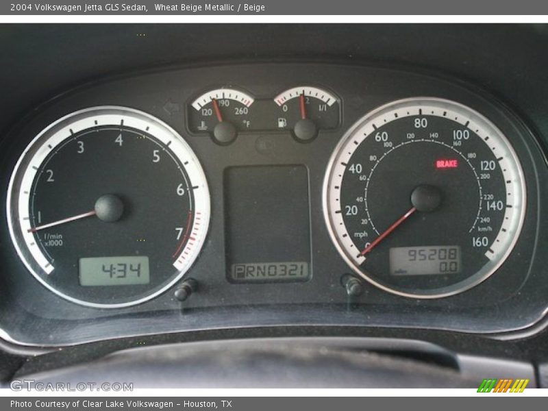 Wheat Beige Metallic / Beige 2004 Volkswagen Jetta GLS Sedan