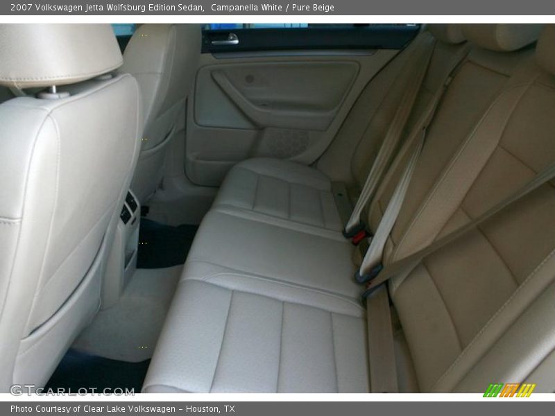 Campanella White / Pure Beige 2007 Volkswagen Jetta Wolfsburg Edition Sedan
