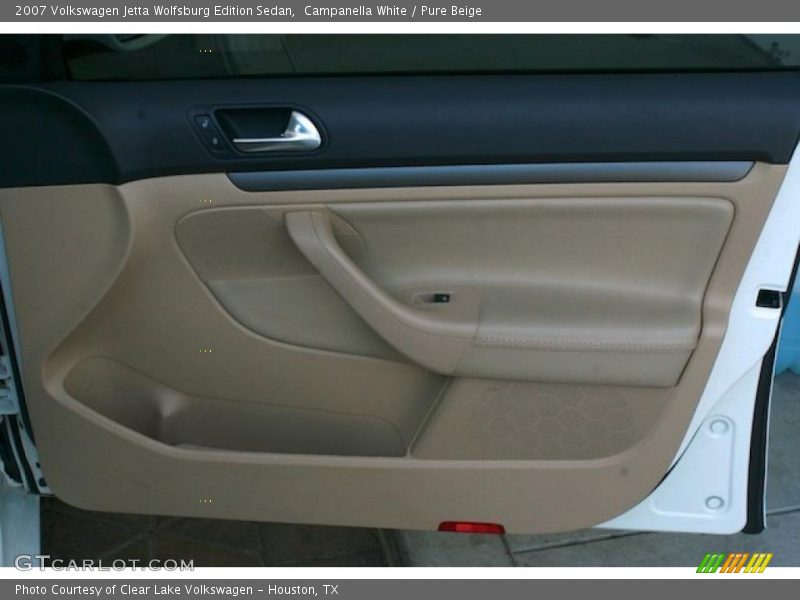 Campanella White / Pure Beige 2007 Volkswagen Jetta Wolfsburg Edition Sedan