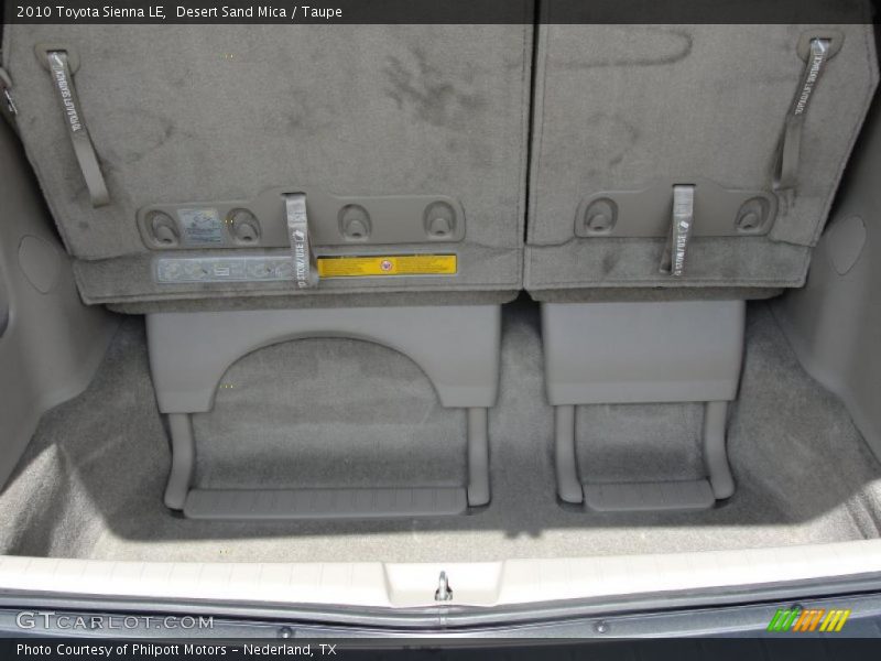 Desert Sand Mica / Taupe 2010 Toyota Sienna LE