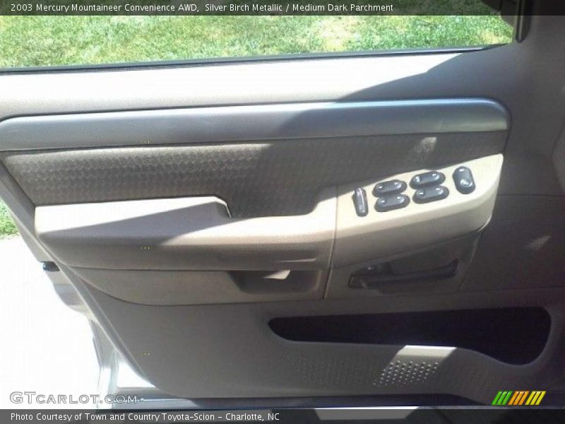 Silver Birch Metallic / Medium Dark Parchment 2003 Mercury Mountaineer Convenience AWD