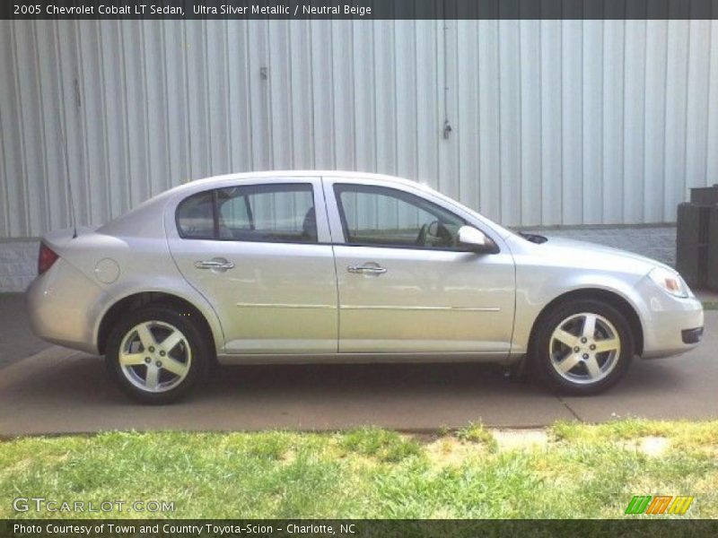 Ultra Silver Metallic / Neutral Beige 2005 Chevrolet Cobalt LT Sedan