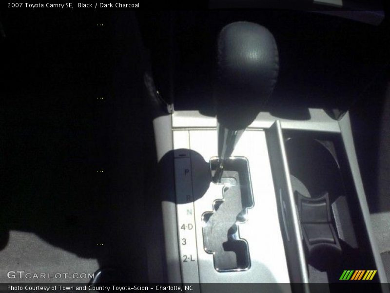 Black / Dark Charcoal 2007 Toyota Camry SE