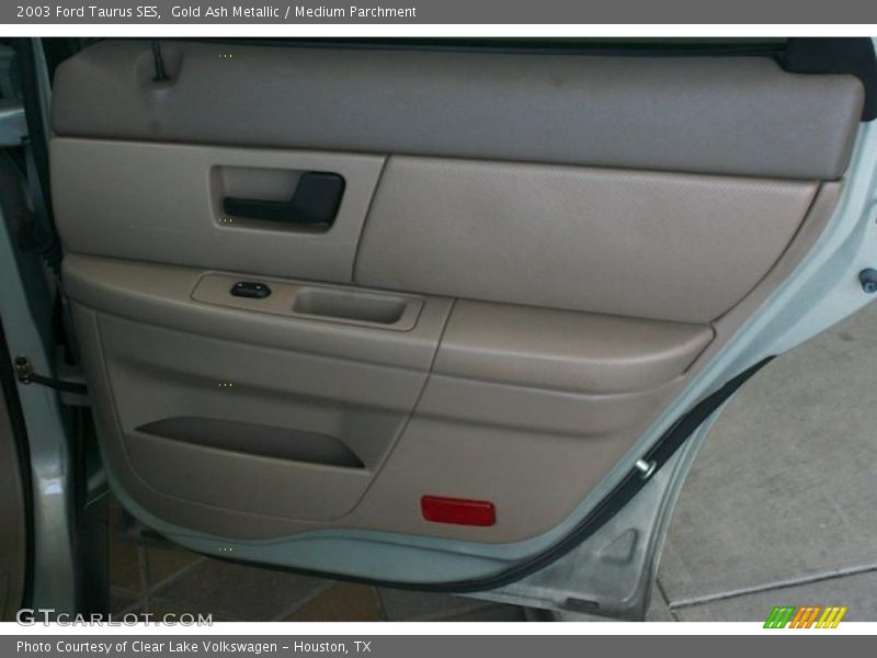 Gold Ash Metallic / Medium Parchment 2003 Ford Taurus SES