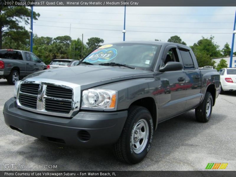 Mineral Gray Metallic / Medium Slate Gray 2007 Dodge Dakota ST Quad Cab