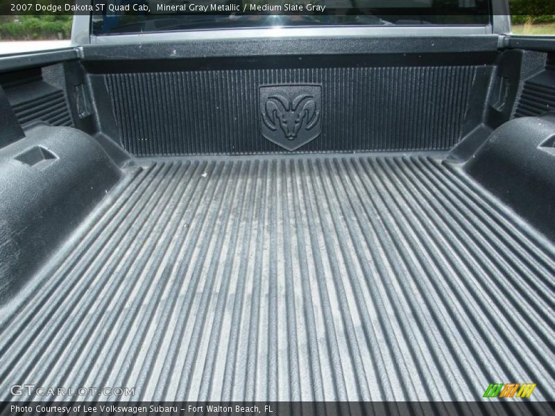 Mineral Gray Metallic / Medium Slate Gray 2007 Dodge Dakota ST Quad Cab