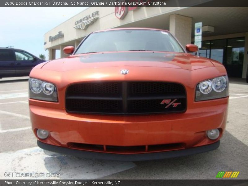Go Mango! Orange / Dark Slate Gray/Light Graystone 2006 Dodge Charger R/T Daytona
