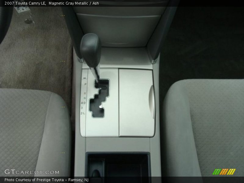 Magnetic Gray Metallic / Ash 2007 Toyota Camry LE