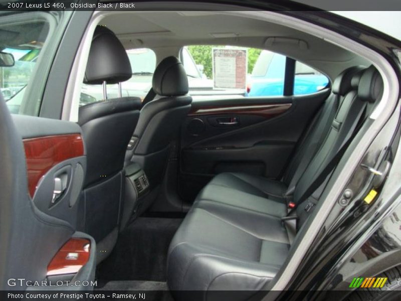 Obsidian Black / Black 2007 Lexus LS 460