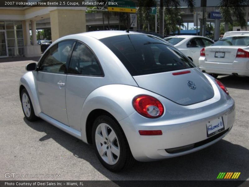 Reflex Silver / Black 2007 Volkswagen New Beetle 2.5 Coupe