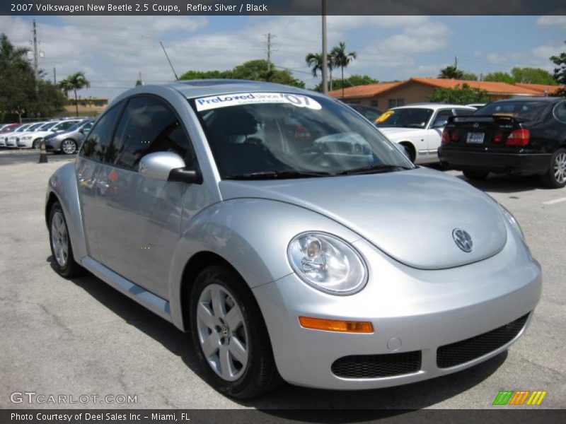 Reflex Silver / Black 2007 Volkswagen New Beetle 2.5 Coupe