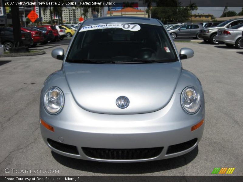 Reflex Silver / Black 2007 Volkswagen New Beetle 2.5 Coupe